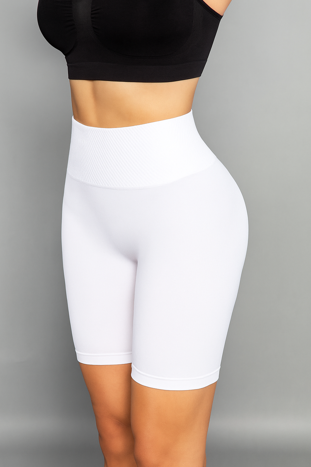 Ref. 1511 | Short Seamless Largo Control Abdomen